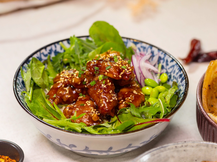 Mad Asian Kitchen & Bar slider image