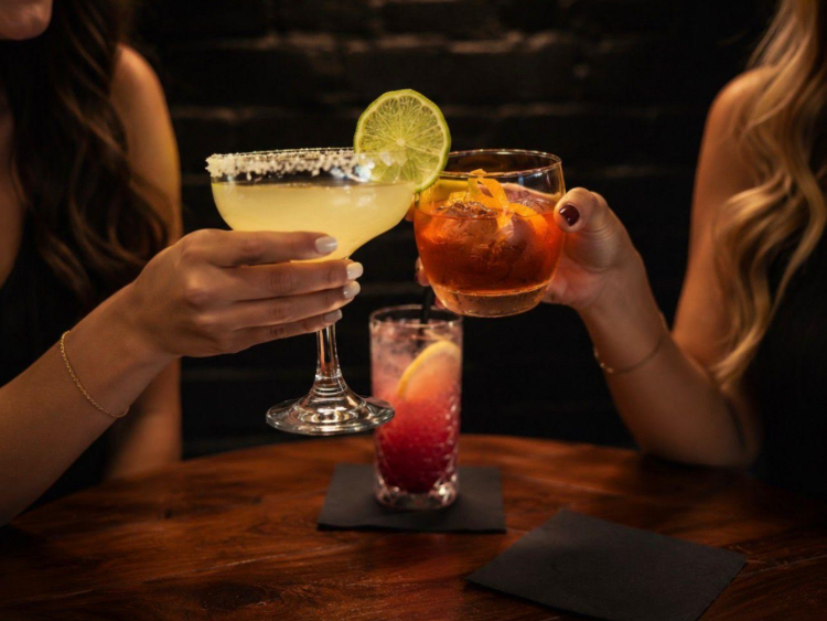 Murphy's Distillery & Bar slider image